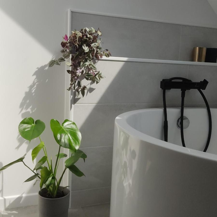 A L'Ombre Des Bois, Chambre Double Vue Jardin Neung-sur-Beuvron Esterno foto